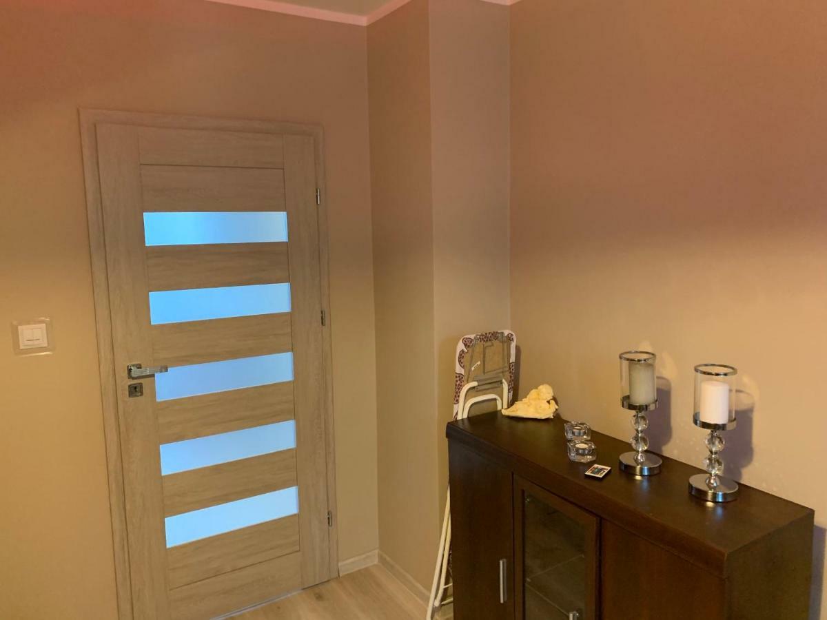 Apartament Bohaterow Westerplatte 20 Apartment Zielona Gora  Exterior photo